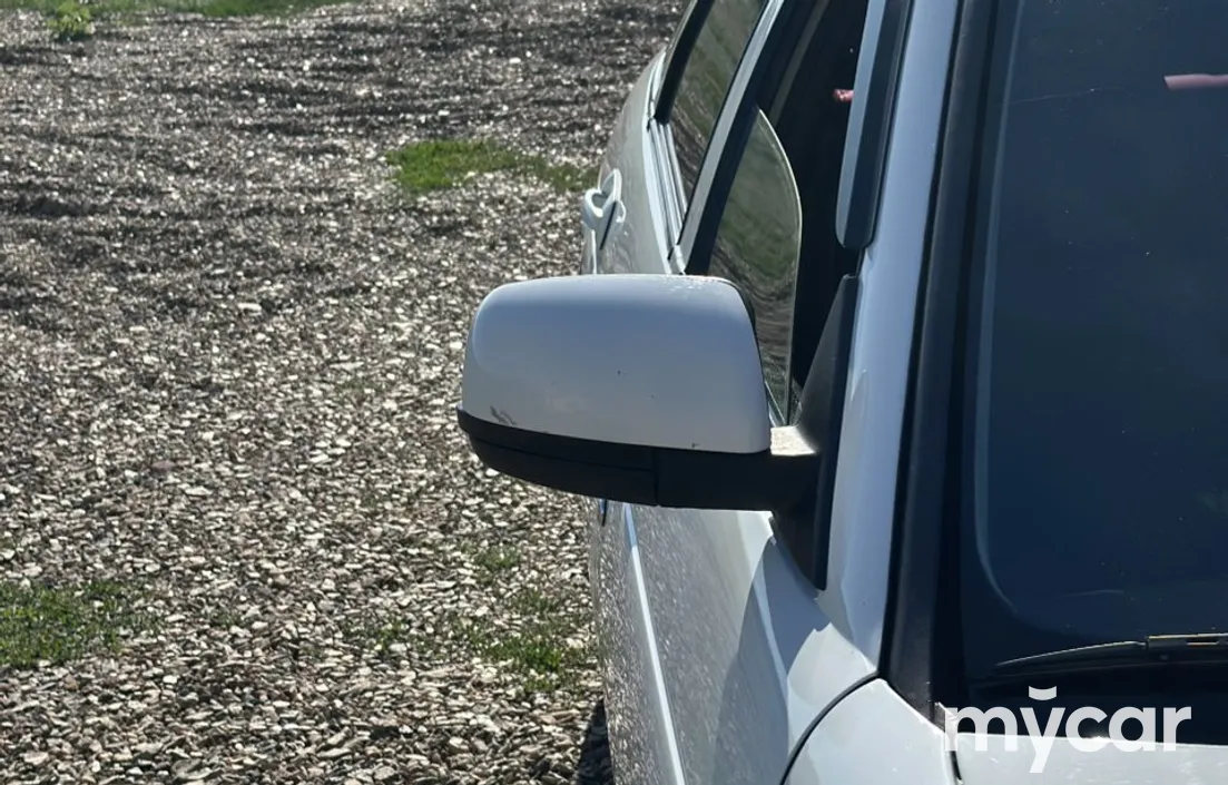 LADA Priora 2012