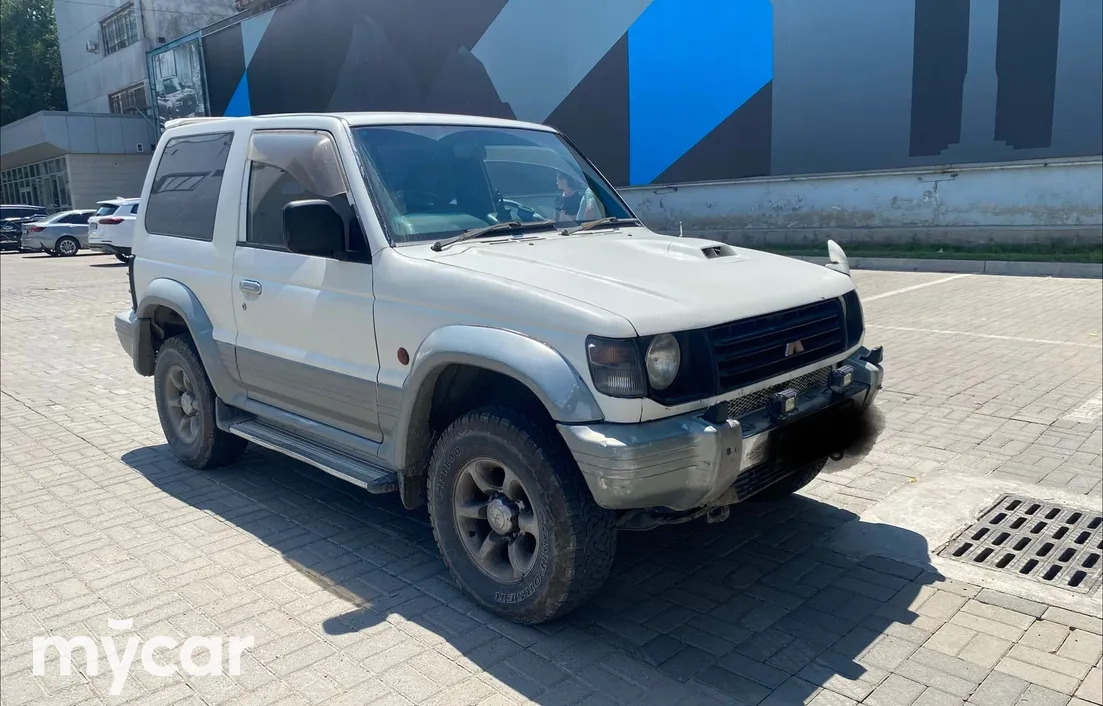 Mitsubishi Pajero 1996