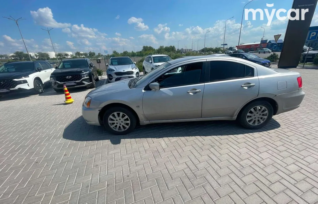 Mitsubishi Galant 2008