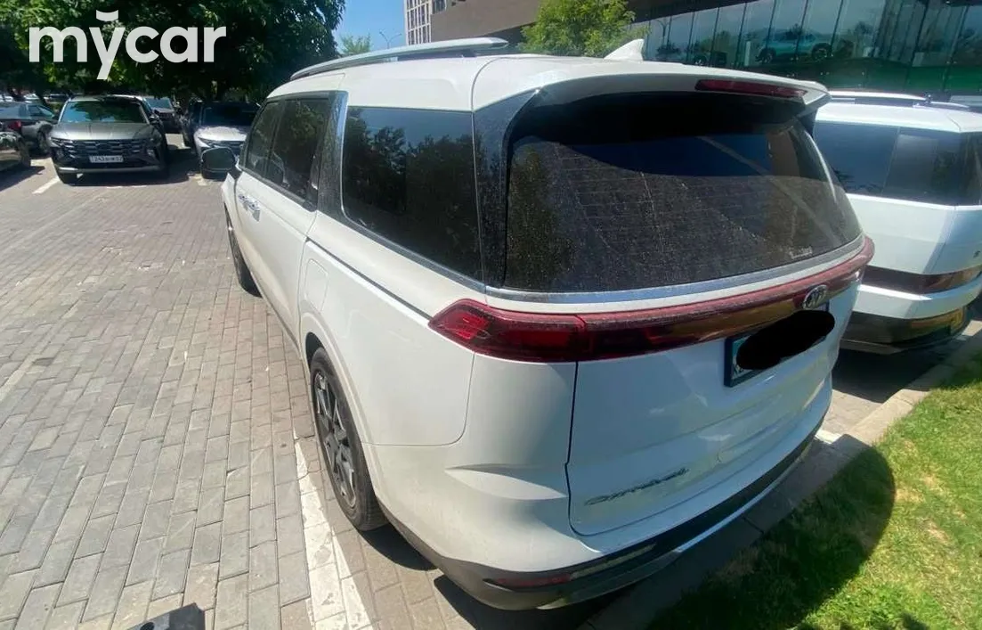 Kia Carnival 2021