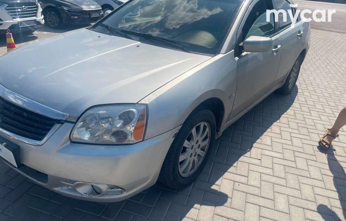 Mitsubishi Galant 2008
