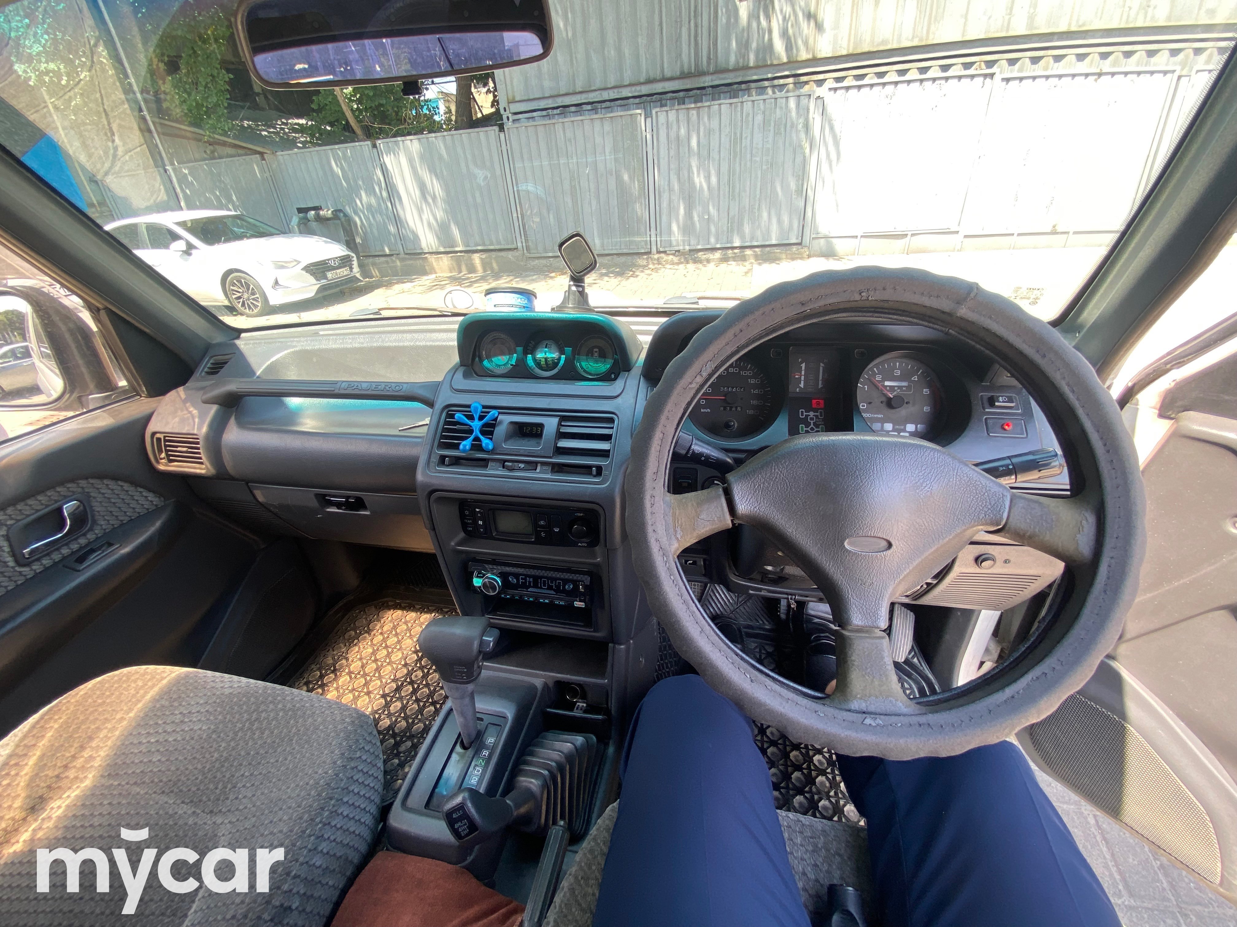 Mitsubishi Pajero 1996