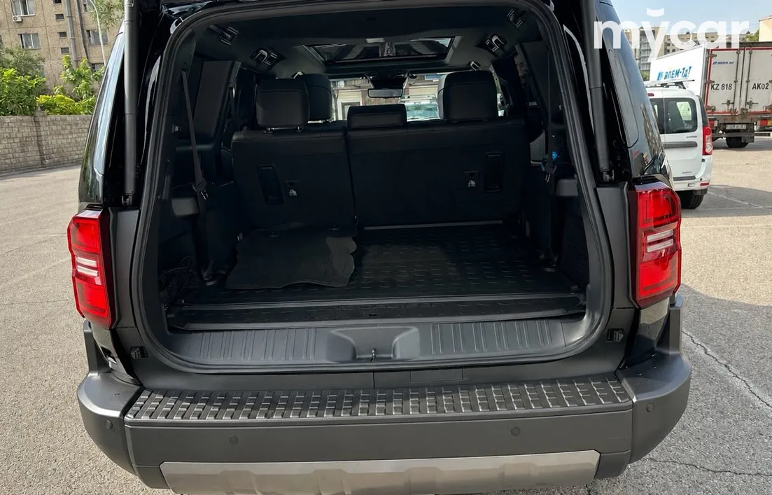 Toyota Land Cruiser Prado 2025