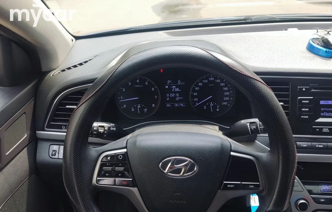 Hyundai Elantra 2018