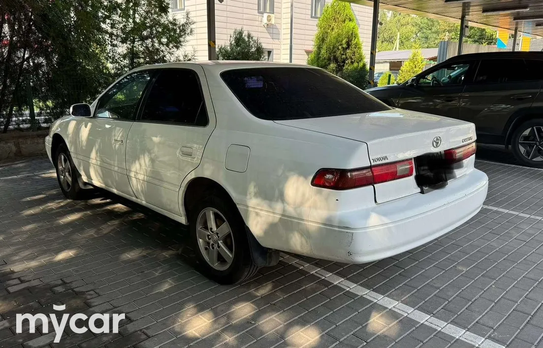 Toyota Camry 1998