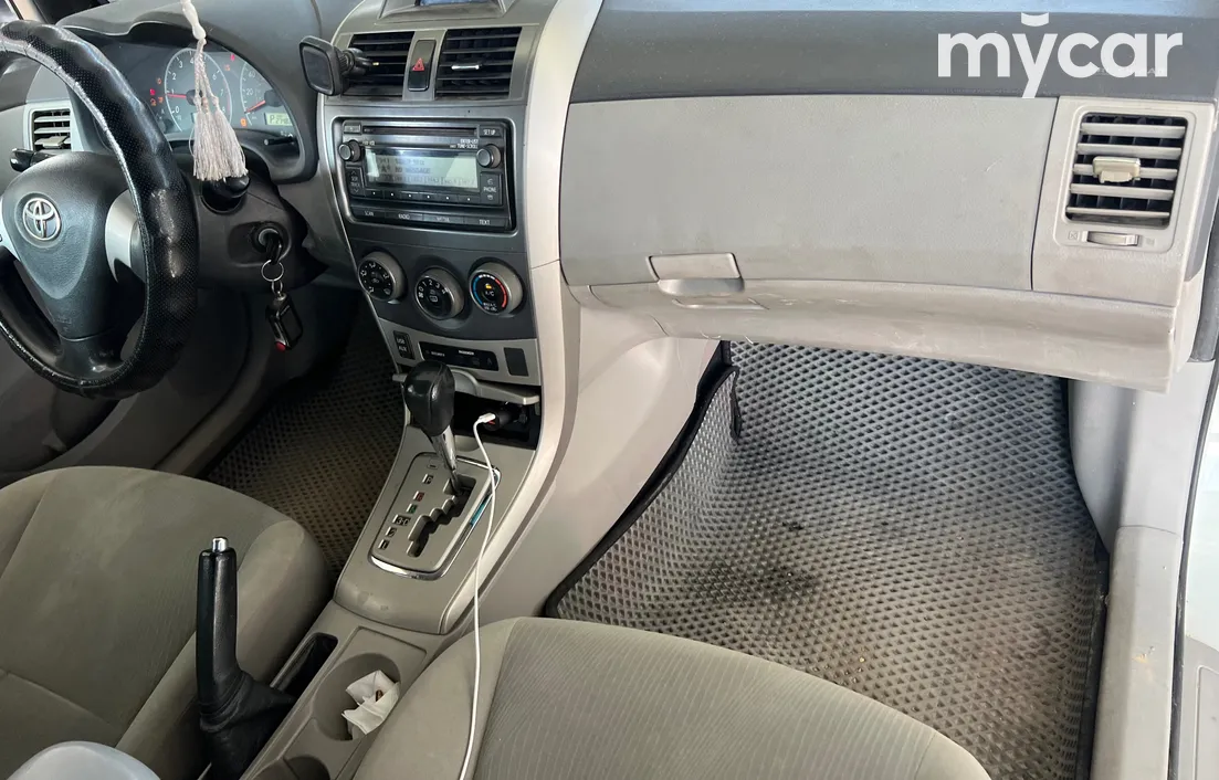 Toyota Corolla 2012