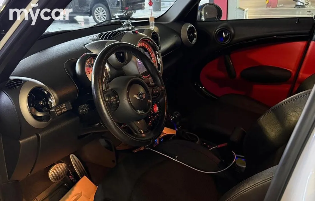 Mini Countryman 2011