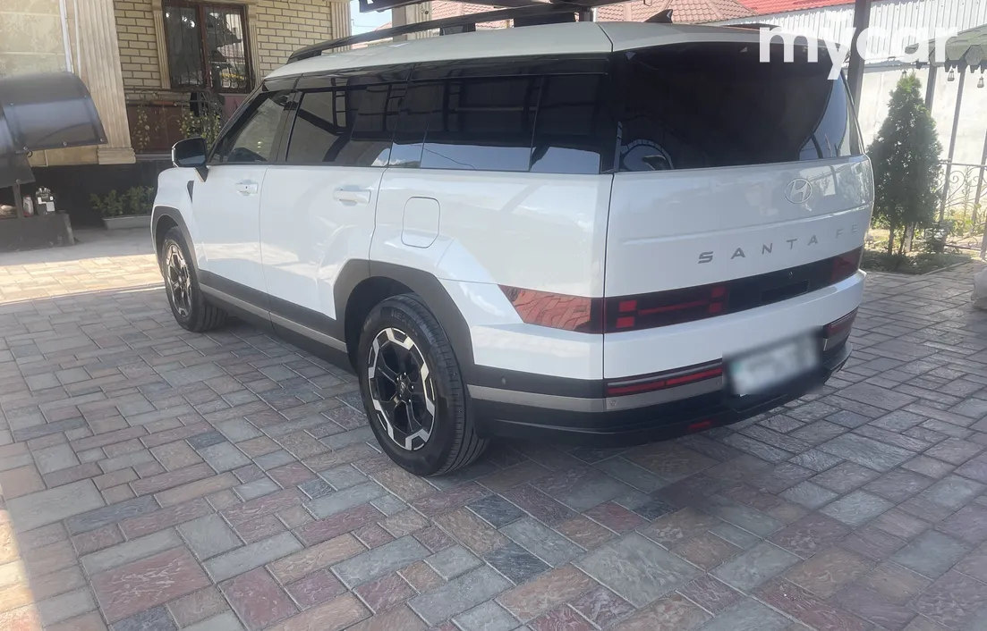 Hyundai Santa Fe 2024