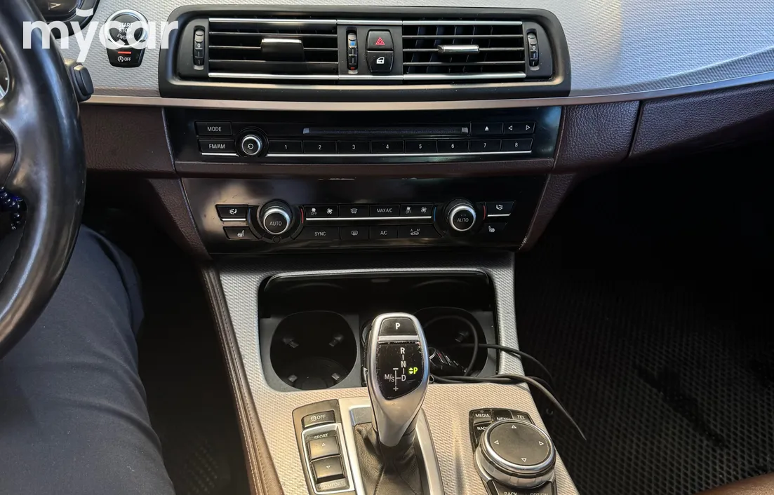 BMW 5 серия 2015