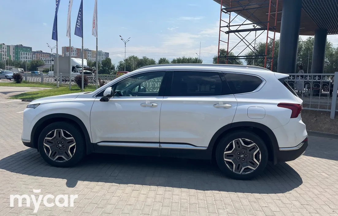 Hyundai Santa Fe 2023