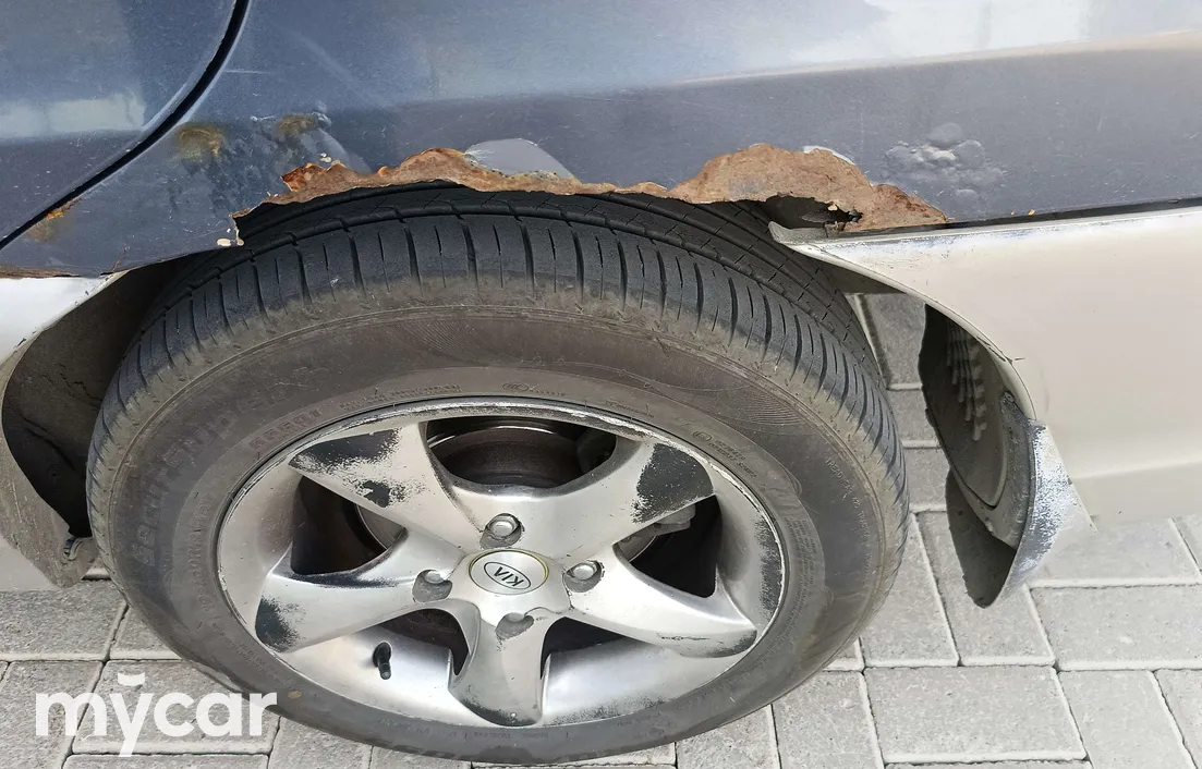 Kia Carens 2002
