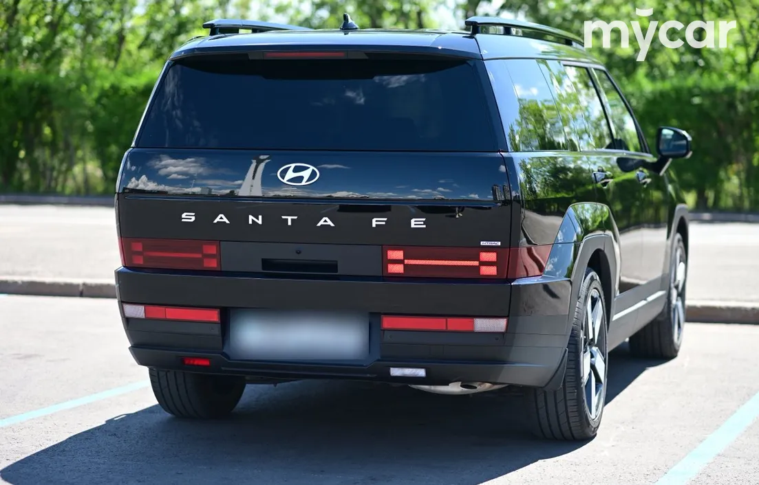 Hyundai Santa Fe 2025