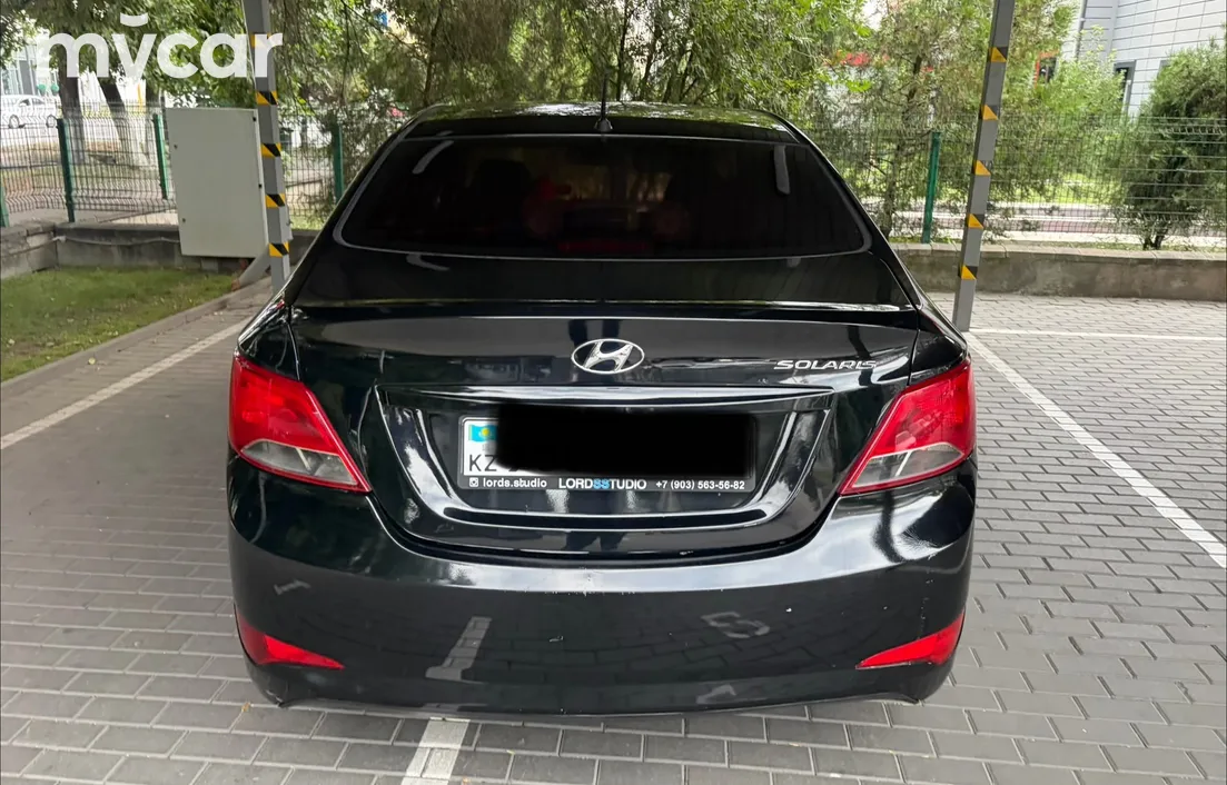 Hyundai Solaris 2015