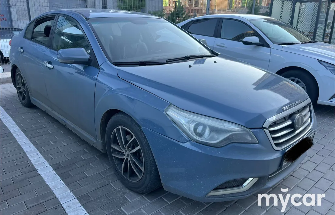 FAW Besturn B50 2014