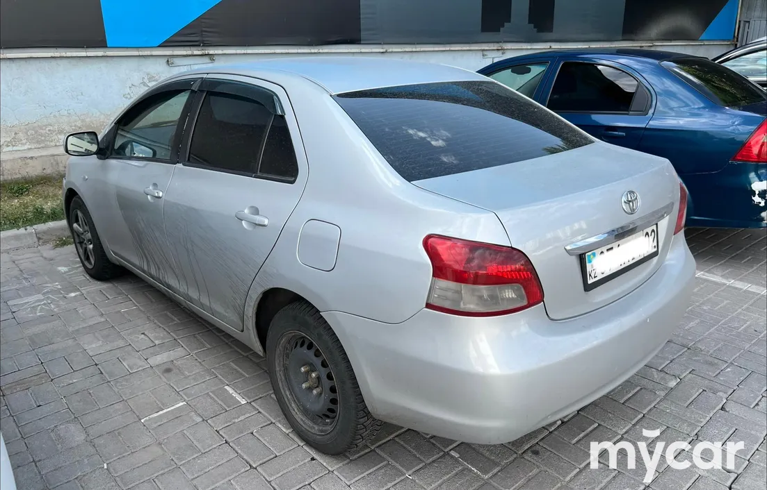 Toyota Yaris 2008