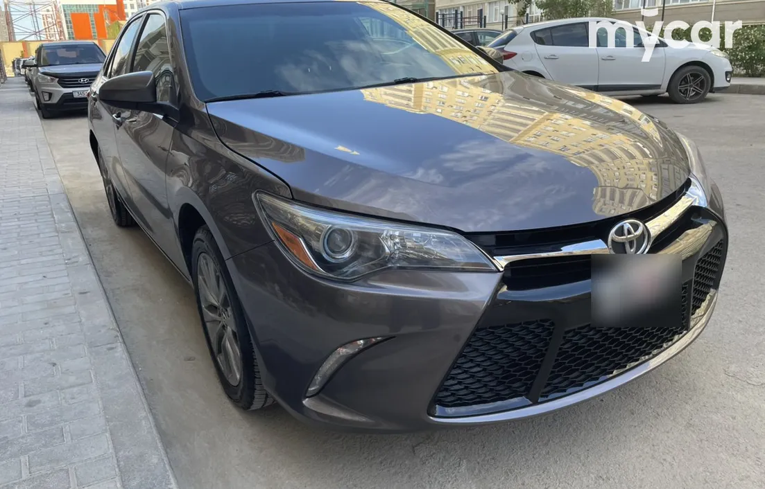Toyota Camry 2017