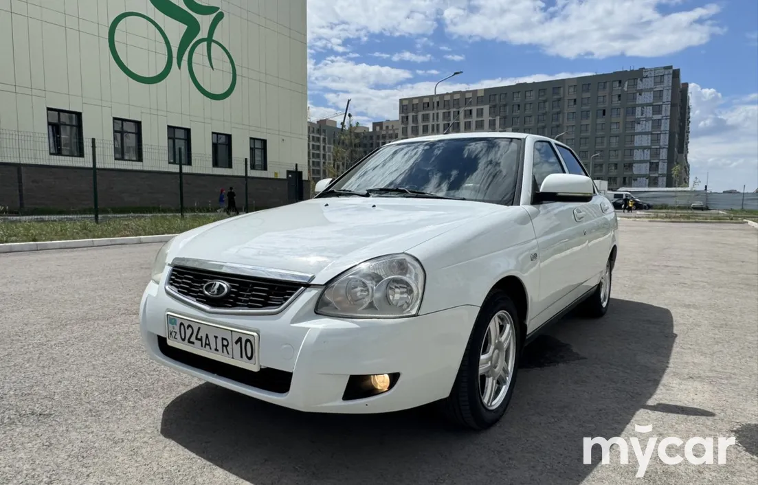 LADA Priora 2014