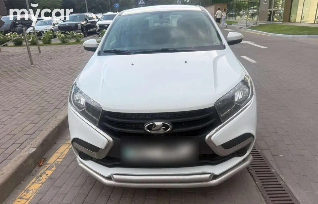 LADA XRAY 2018
