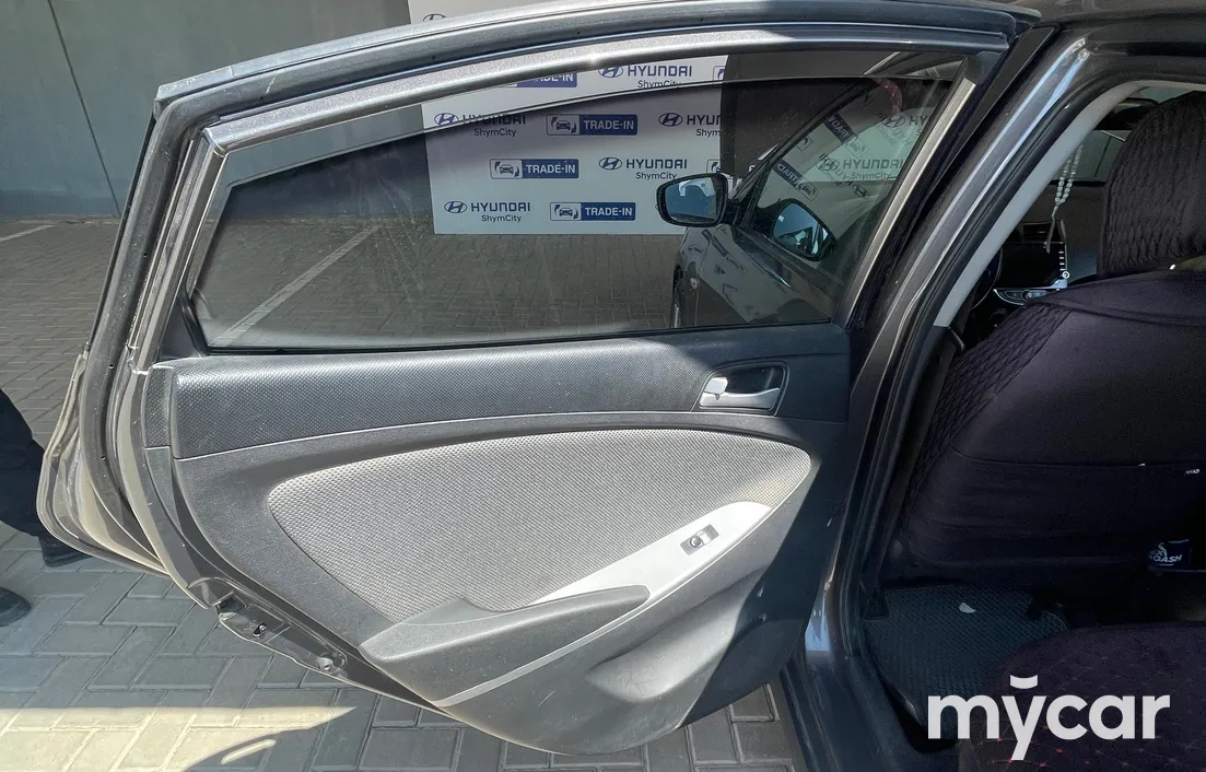 Hyundai Accent 2014