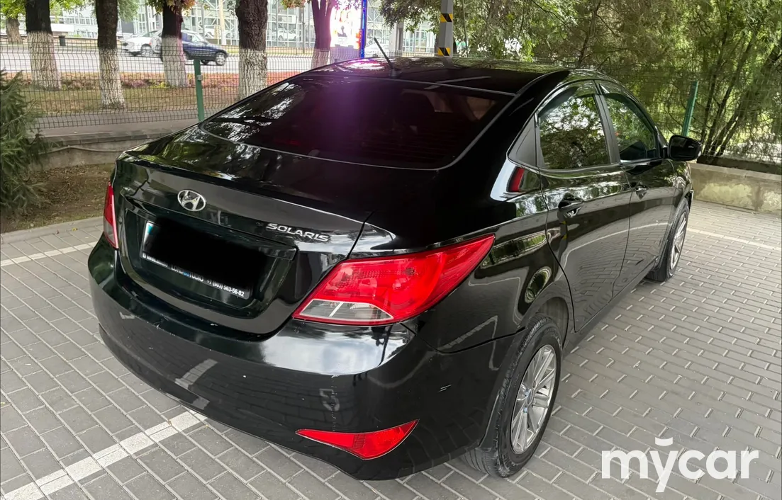 Hyundai Solaris 2015
