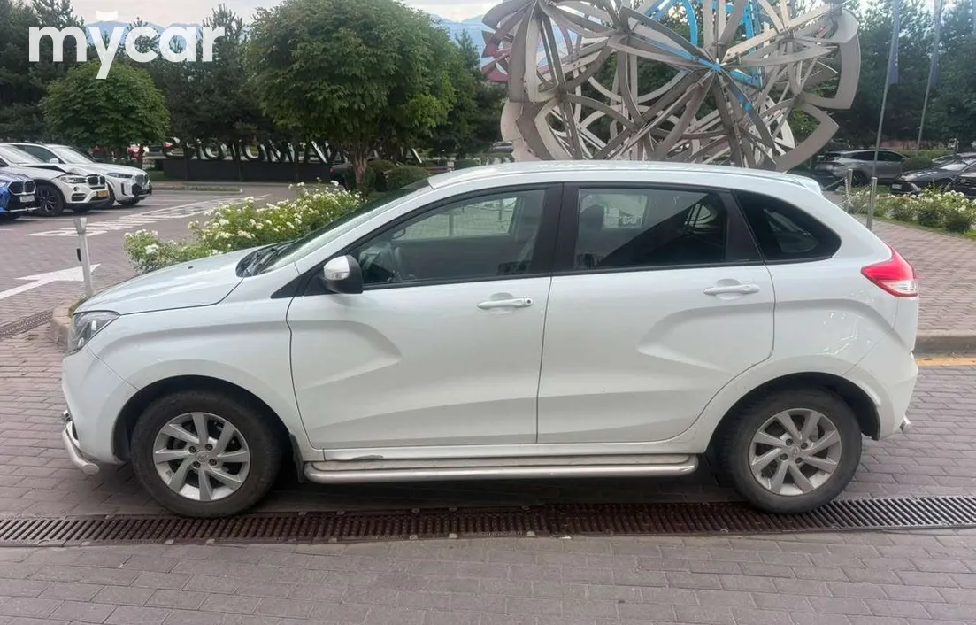 LADA XRAY 2018