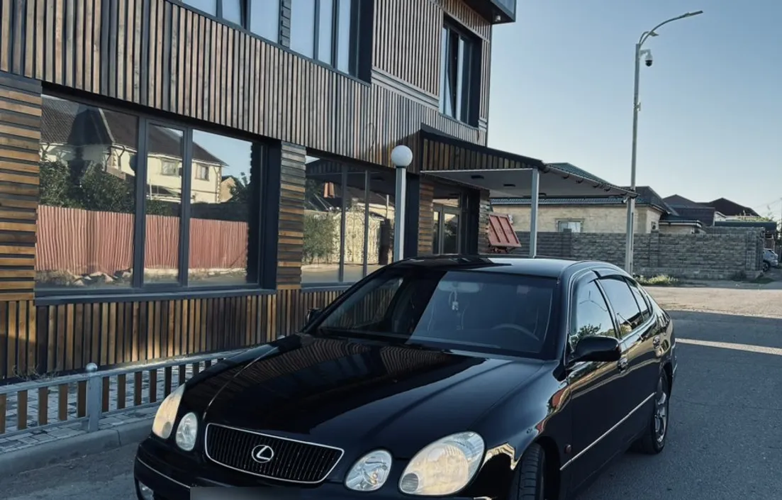 Lexus GS 2001