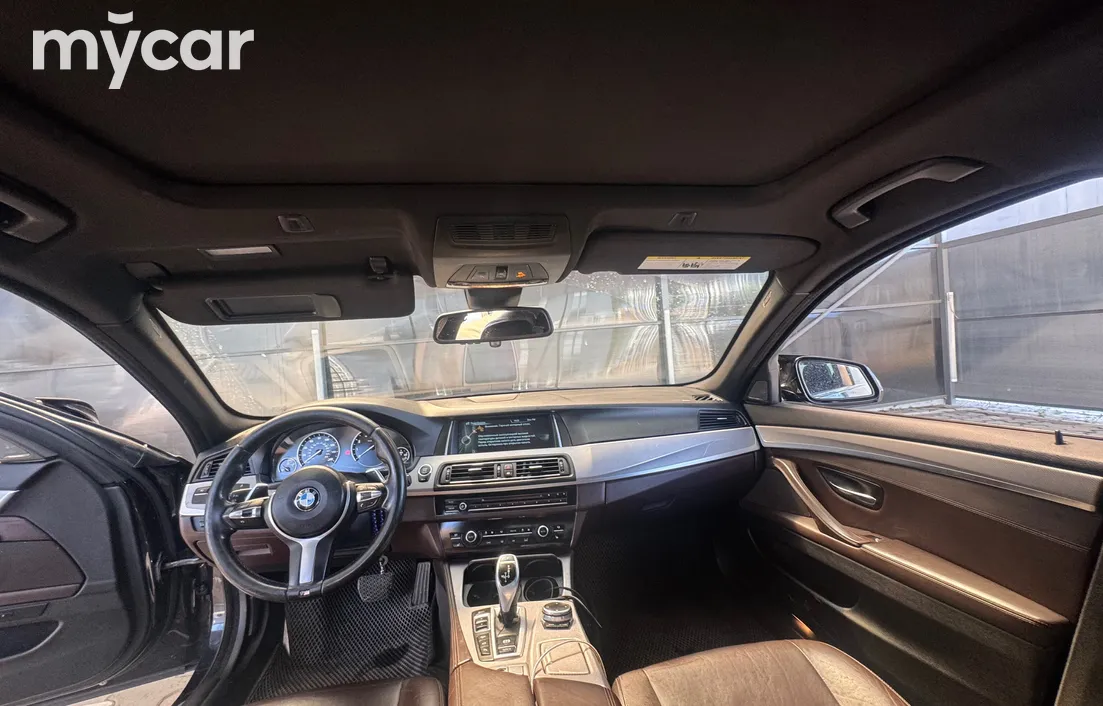 BMW 5 серия 2015