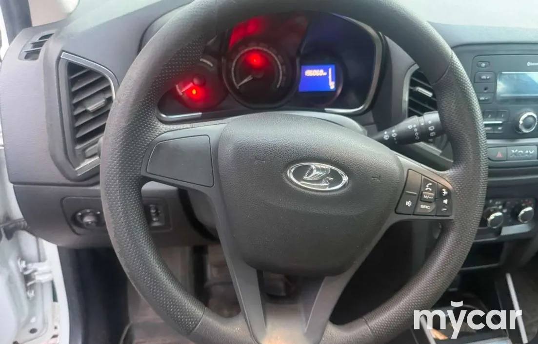 LADA XRAY 2018
