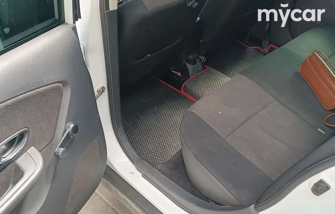 Nissan Almera 2018
