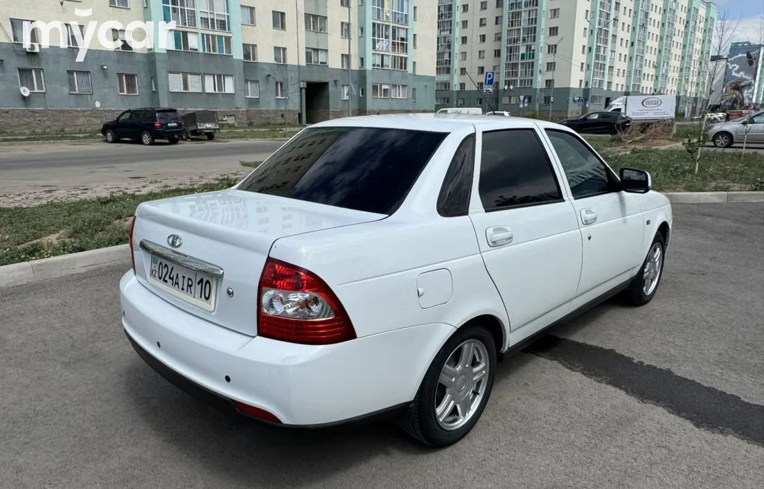 LADA Priora 2014