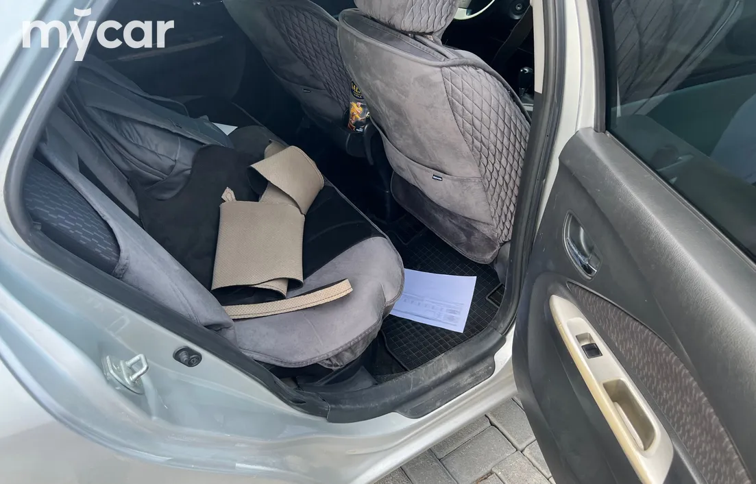 Toyota Yaris 2008