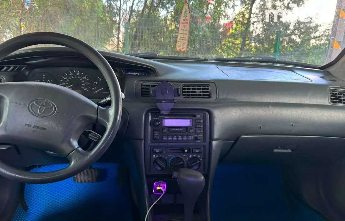 Toyota Camry 1998