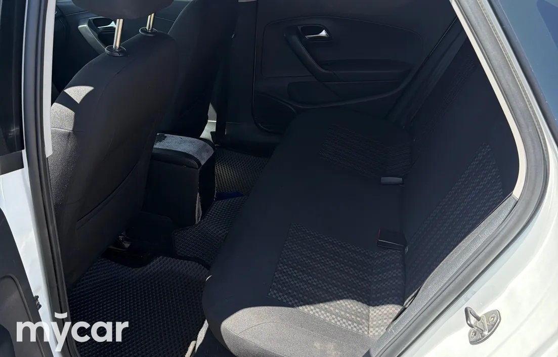 Volkswagen Polo 2015
