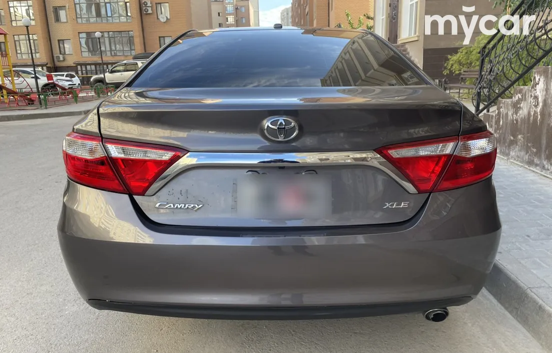 Toyota Camry 2017