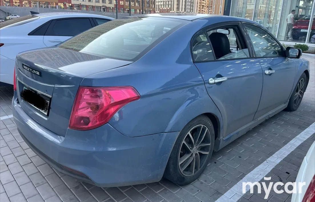FAW Besturn B50 2014