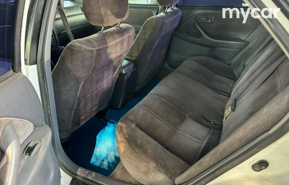 Toyota Camry 1998