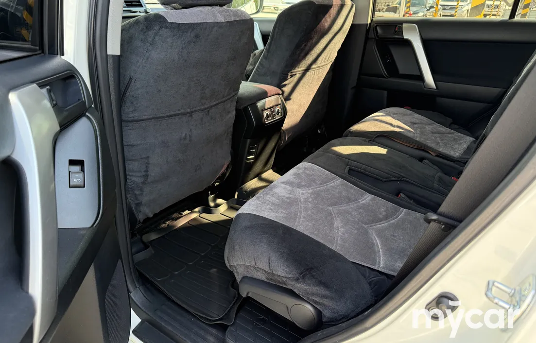 Toyota Land Cruiser Prado 2014