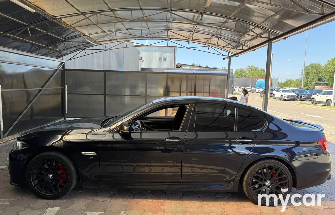 BMW 5 серия 2015