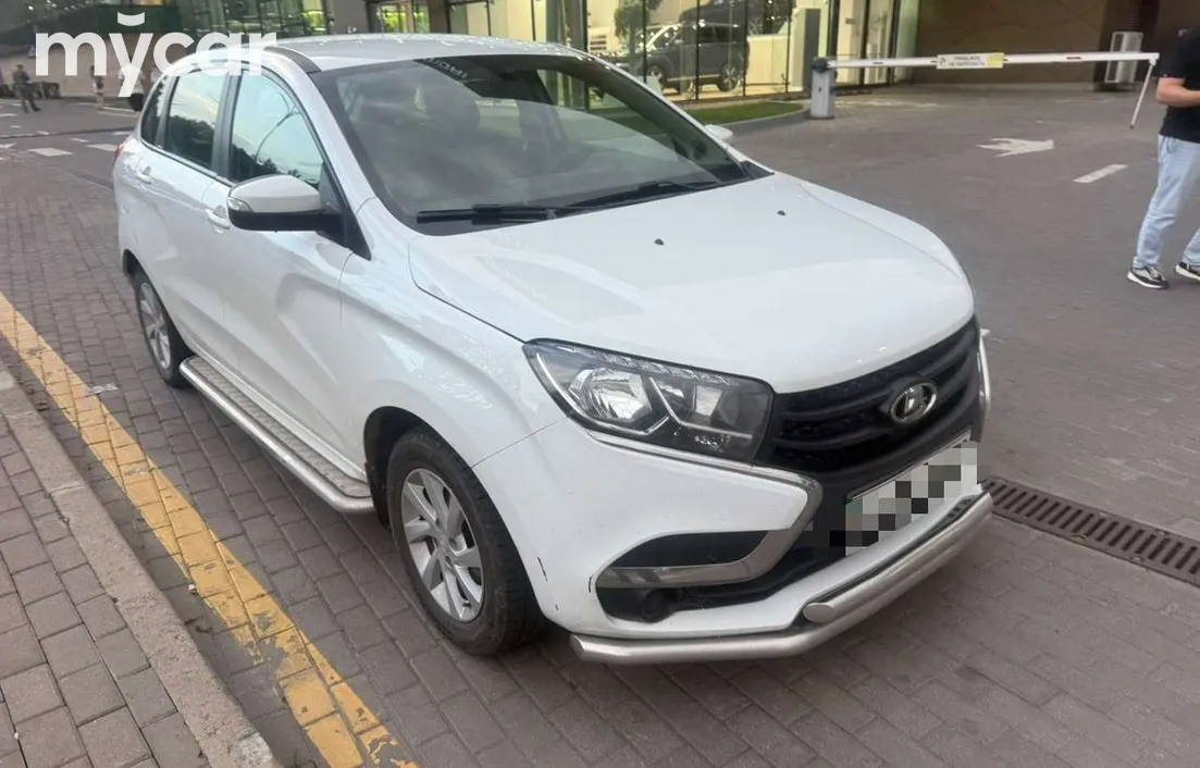 LADA XRAY 2018