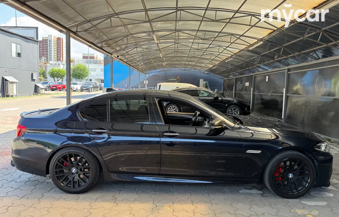 BMW 5 серия 2015
