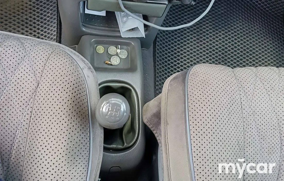 Kia Carens 2002