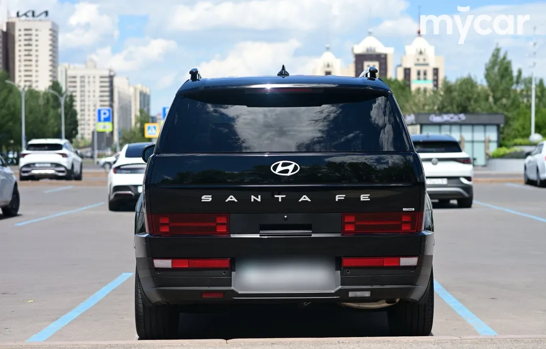 Hyundai Santa Fe 2025