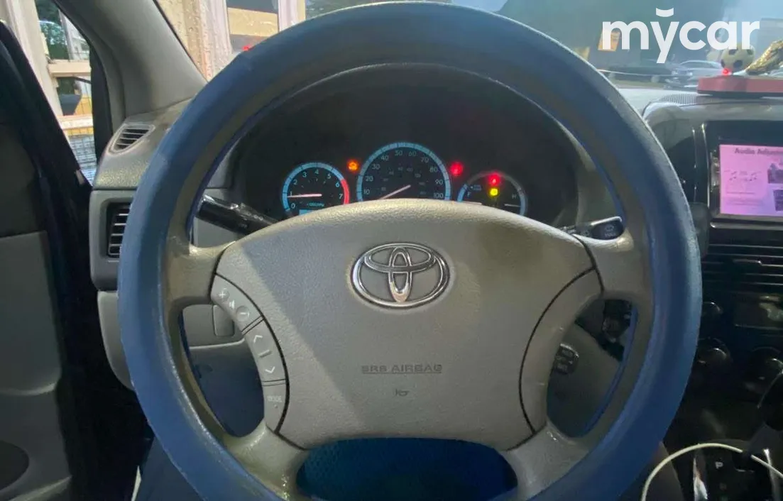 Toyota Sienna 2004