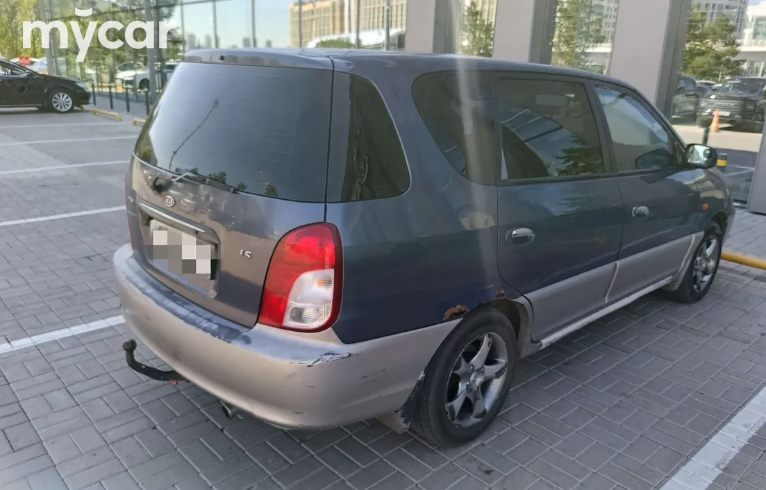 Kia Carens 2002
