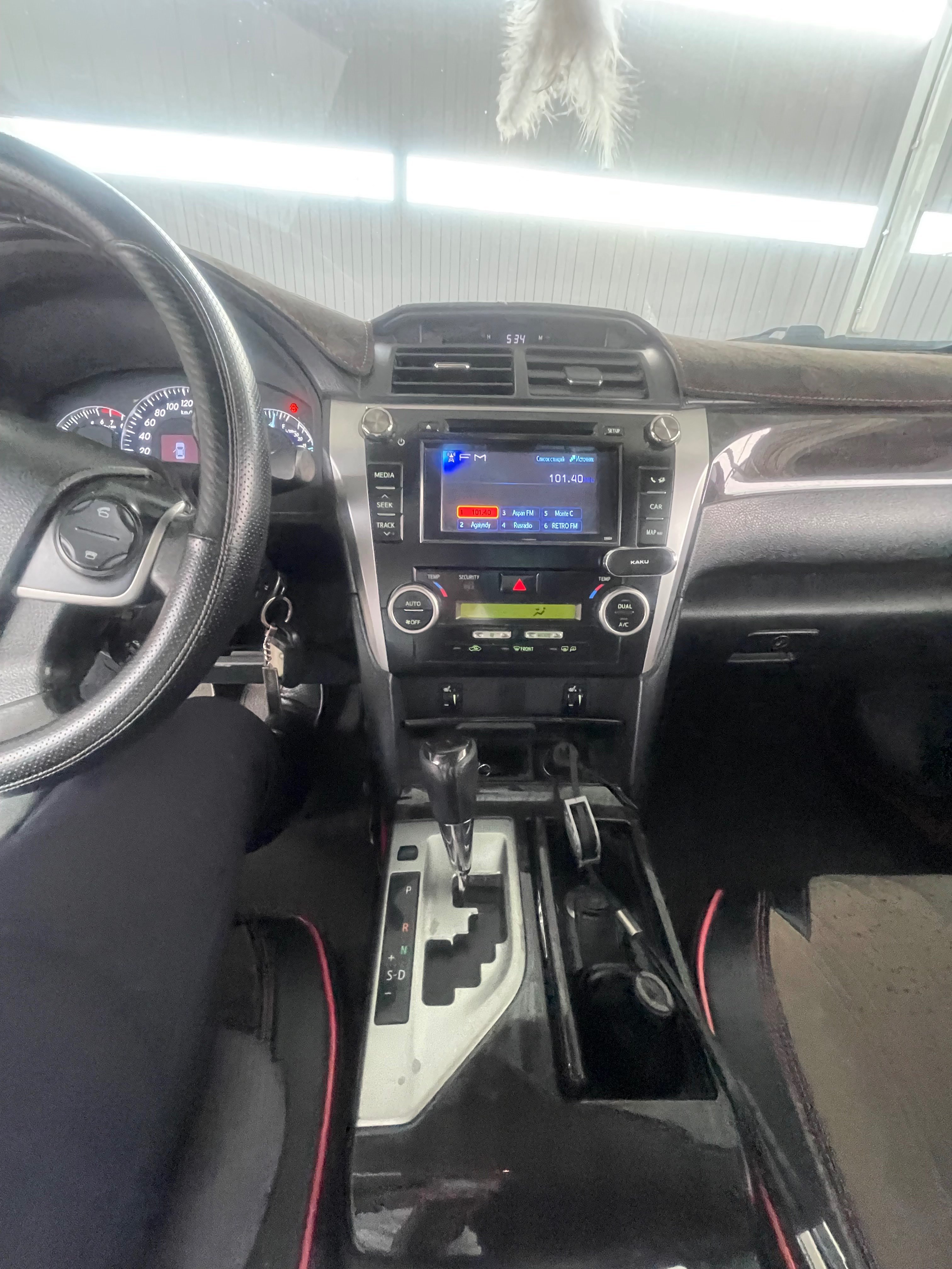 Toyota Camry 2013