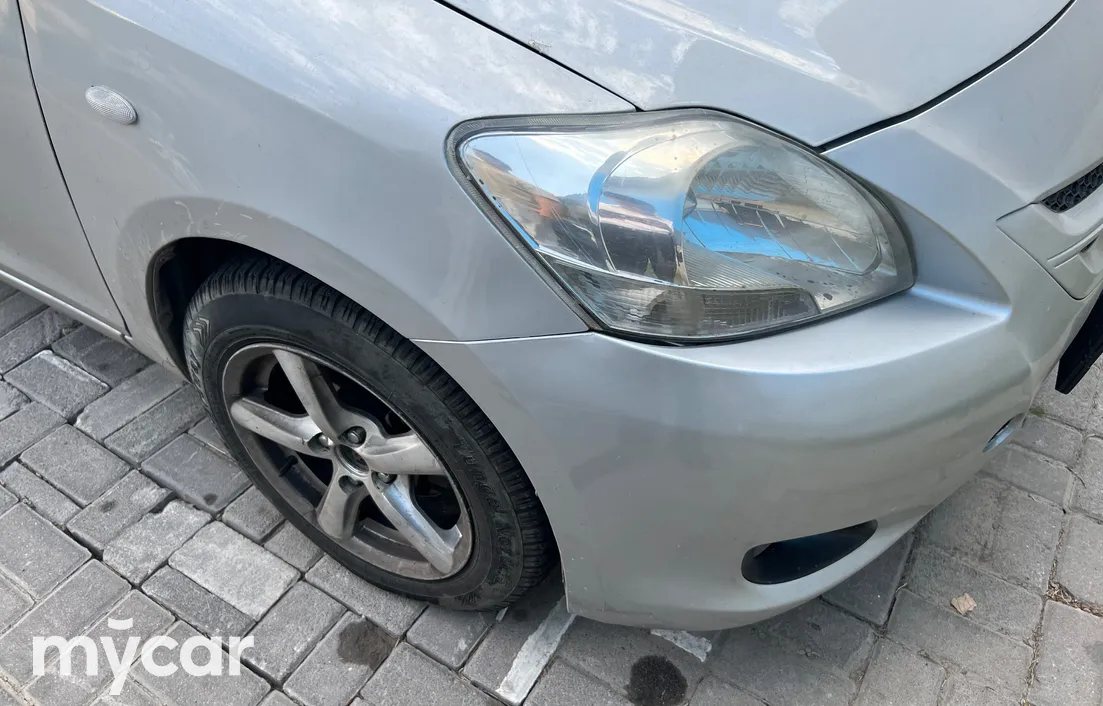 Toyota Yaris 2008