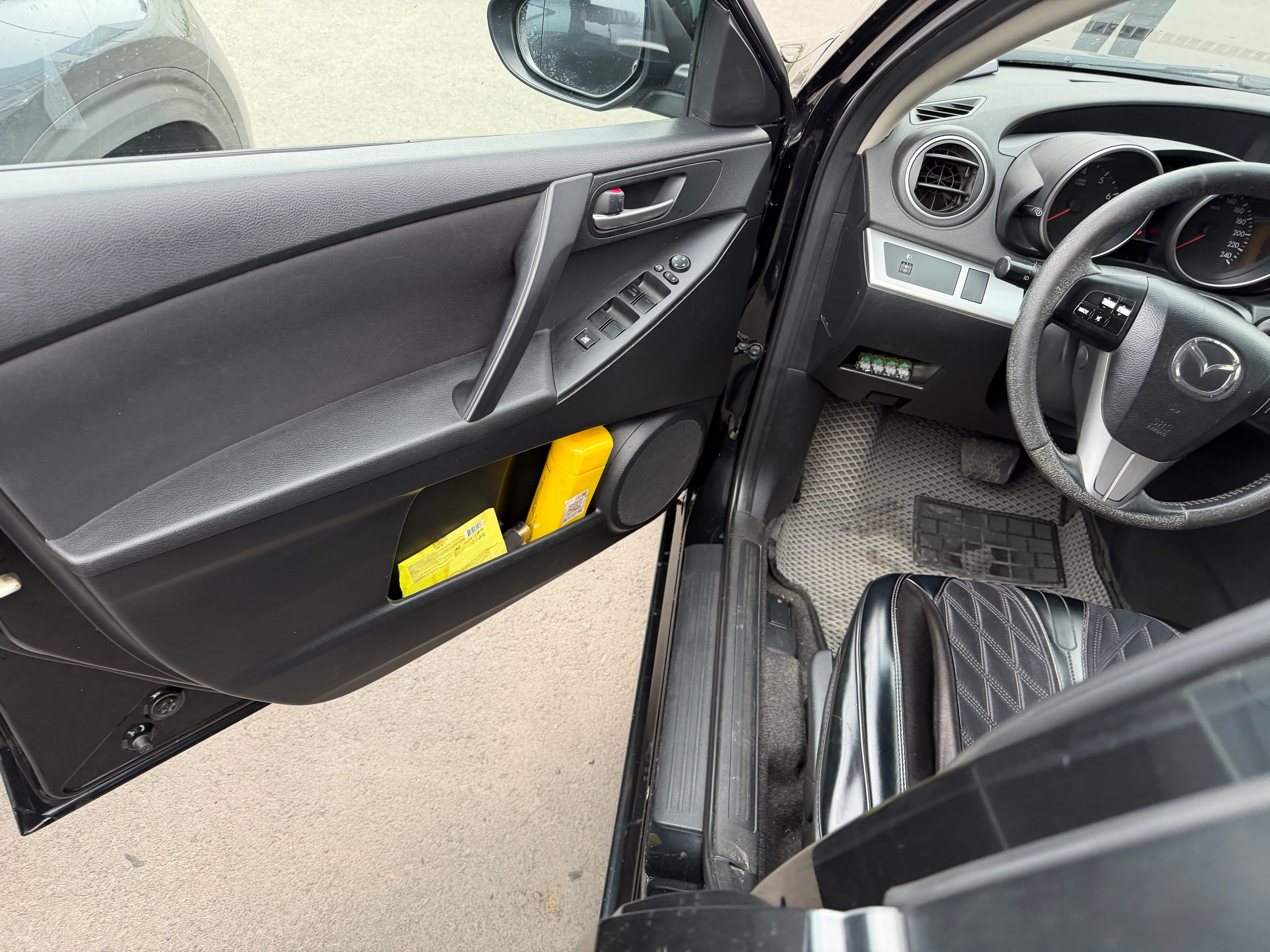 Mazda 3 2011
