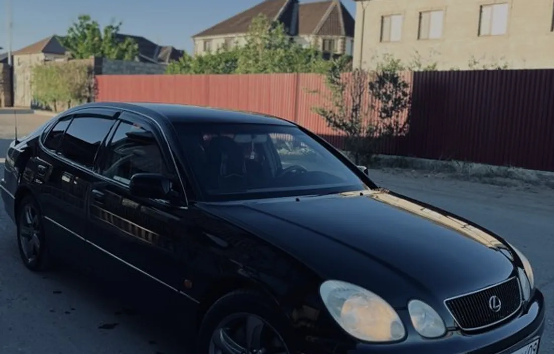 Lexus GS 2001