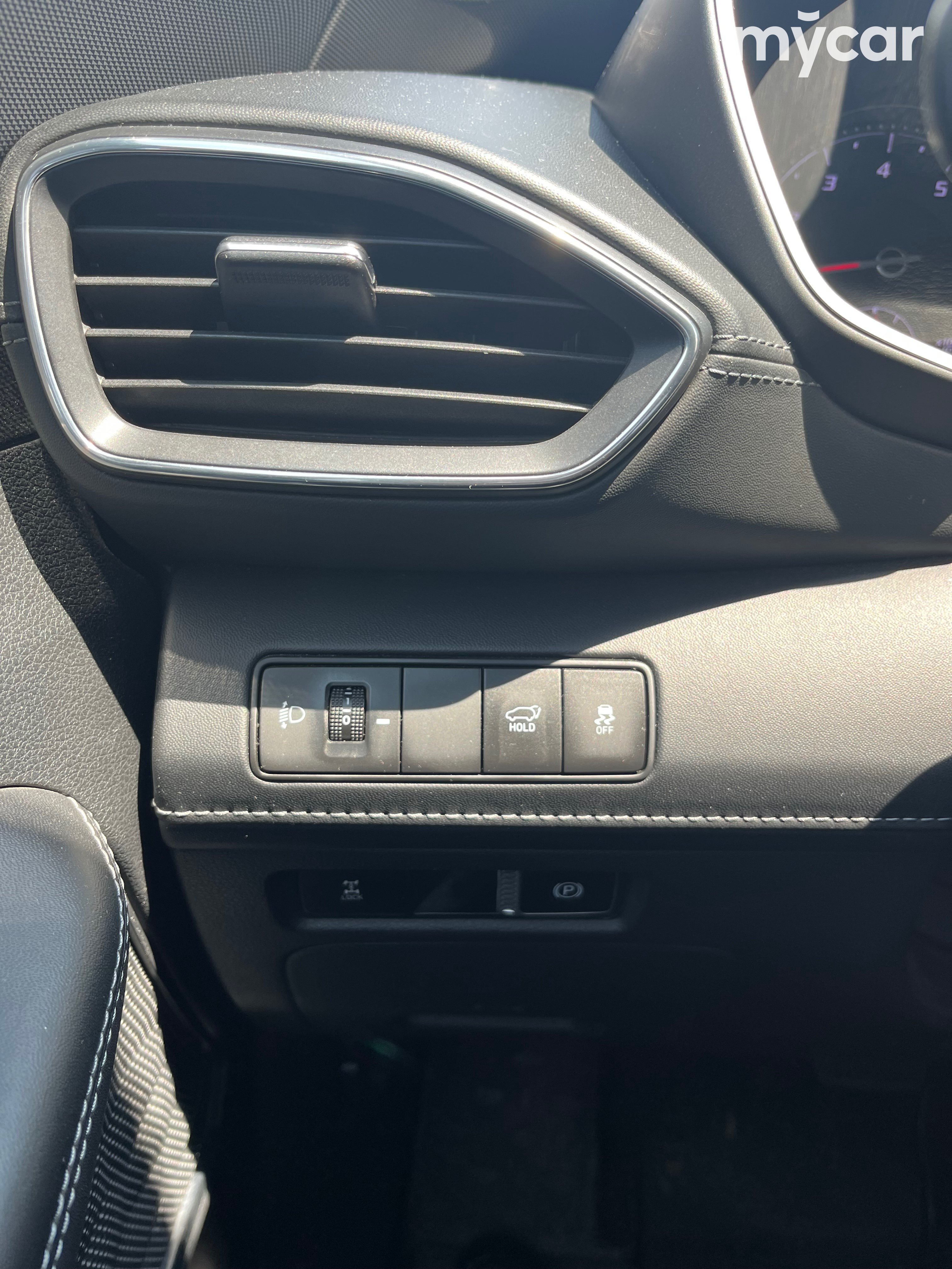 Hyundai Santa Fe 2023