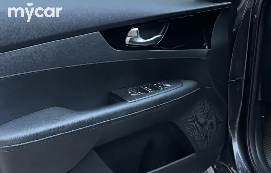 Kia Cerato 2021